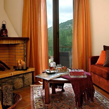 Dryas Guesthouse Полідроссос Номер фото