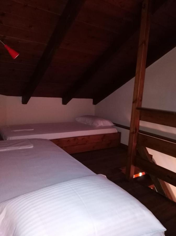 Dryas Guesthouse Полідроссос Екстер'єр фото